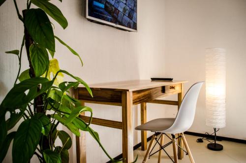 Létesítmények, Estacion Alameda in Centro Létesítmények, Estacion Alameda in Centro