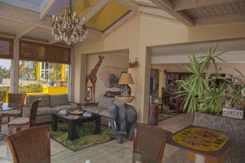 دار ضيافة لاجون لوج (Lagoon Loge Guesthouse) in خليج والفيس دار ضيافة لاجون لوج (Lagoon Loge Guesthouse) in خليج والفيس