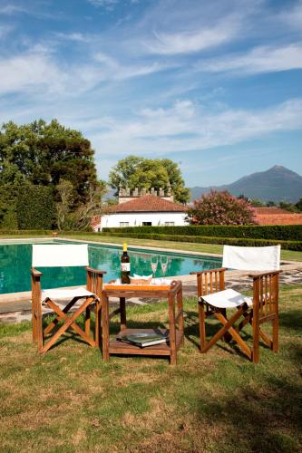 สระว่ายน้ำ, Casa do Campo - Turismo de Habitacao in โมลาเรส สระว่ายน้ำ, Casa do Campo - Turismo de Habitacao in โมลาเรส