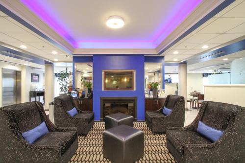 ردهة, Holiday Inn Oceanside Marina - Camp Pendleton Area By IHG in Oceanside Beachfront ردهة, Holiday Inn Oceanside Marina - Camp Pendleton Area By IHG in Oceanside Beachfront