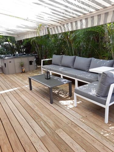 Erkély/terasz, chambre et table d’hôte au Diamant (chambre et table d’hote au Diamant) in Le Diamant Erkély/terasz, chambre et table d’hôte au Diamant (chambre et table d’hote au Diamant) in Le Diamant