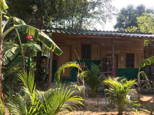 Freedom home in Koh Chang Tai Freedom home in Koh Chang Tai