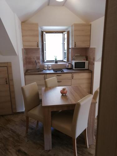 Apartment Radimiri in لجوتا Apartment Radimiri in لجوتا