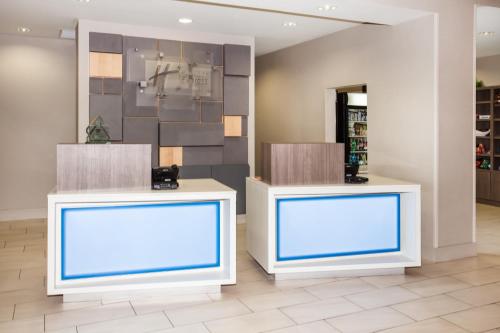 Előcsarnok, Holiday Inn Express & Suites Litchfield By IHG in Litchfield (Illinois) Előcsarnok, Holiday Inn Express & Suites Litchfield By IHG in Litchfield (Illinois)