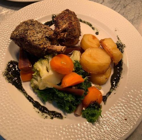 Food and beverages, The Royal Oak Hotel in Cullen Food and beverages, The Royal Oak Hotel in Cullen