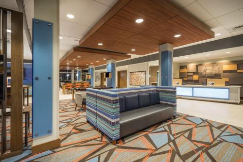 大堂, 格林維爾西南智選假日套房酒店 - 辛普森維爾 (Holiday Inn Express & Suites Greenville SE - Simpsonville) in 辛普森維爾 (SC) 大堂, 格林維爾西南智選假日套房酒店 - 辛普森維爾 (Holiday Inn Express & Suites Greenville SE - Simpsonville) in 辛普森維爾 (SC)