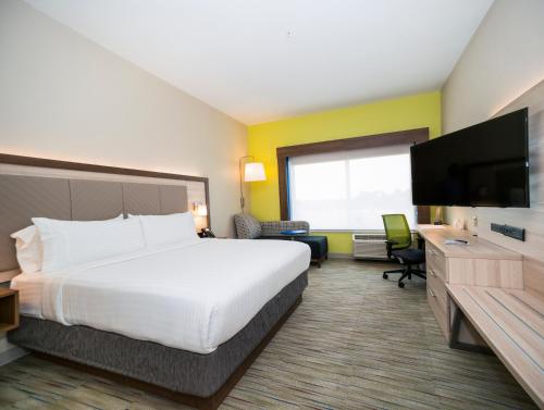 Holiday Inn Express & Suites Southaven Central - Memphis in Southaven Holiday Inn Express & Suites Southaven Central - Memphis in Southaven