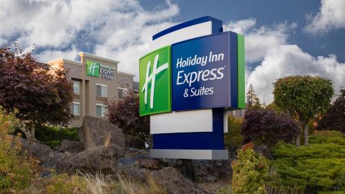 Holiday Inn Express & Suites Hood River, an IHG Hotel in Portland