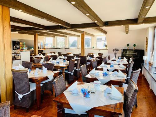 Food and beverages, Aparthotel Kleine Perle in Cuxhaven Food and beverages, Aparthotel Kleine Perle in Cuxhaven