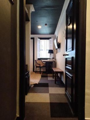 CHECK-INN @LITTLE INDIA near Bugis MRT Station CHECK-INN @LITTLE INDIA near Bugis MRT Station