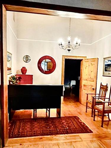 De Graaff Manor in Graaff-Reinet De Graaff Manor in Graaff-Reinet