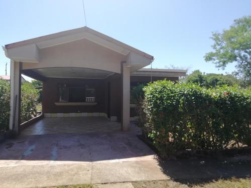 Hotel Cabinas Miramar