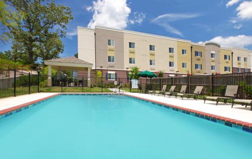 游泳池, Candlewood Suites Hot Springs By IHG in 溫泉城 游泳池, Candlewood Suites Hot Springs By IHG in 溫泉城