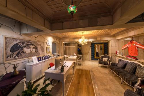 ล็อบบี้, โรงแรมเปตุนยา โคนัก (Petunya Konak Hotel) in มาร์มาริส ล็อบบี้, โรงแรมเปตุนยา โคนัก (Petunya Konak Hotel) in มาร์มาริส