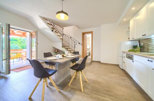 مطبخ, Apartment Morea in مالينسكا مطبخ, Apartment Morea in مالينسكا