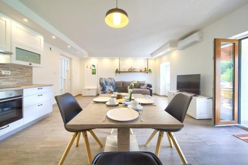 المرافق, Apartment Morea in مالينسكا المرافق, Apartment Morea in مالينسكا