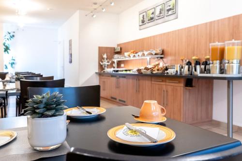 Εστιατόριο, Hotel Fresh INN in Ουντεράχινγκ Εστιατόριο, Hotel Fresh INN in Ουντεράχινγκ