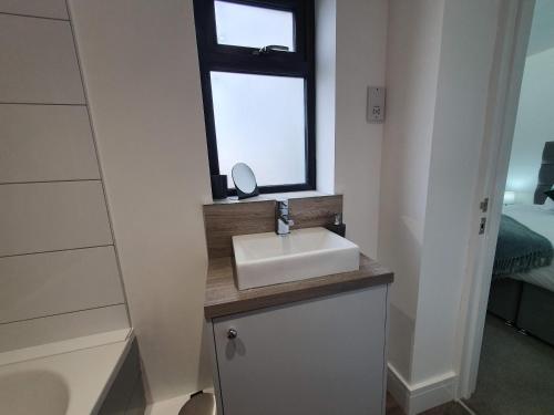 حمام, 2 Bedroom Apartments in Filton by Cliftonvalley Apartments in فيلتون حمام, 2 Bedroom Apartments in Filton by Cliftonvalley Apartments in فيلتون