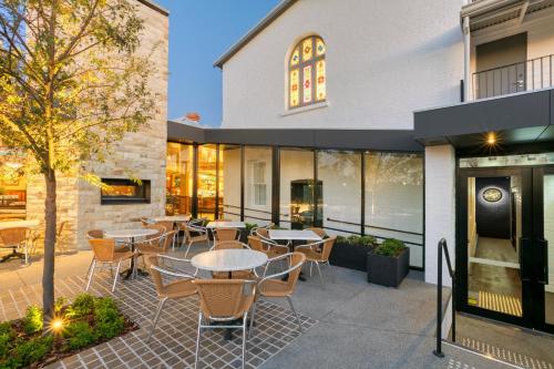 Facilities, Farmers Home Hotel in Northam Facilities, Farmers Home Hotel in Northam
