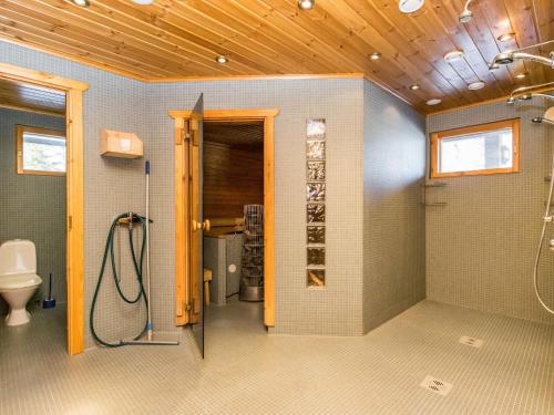 Badrum, Holiday Home Villa hukka in Rantasalmi Badrum, Holiday Home Villa hukka in Rantasalmi