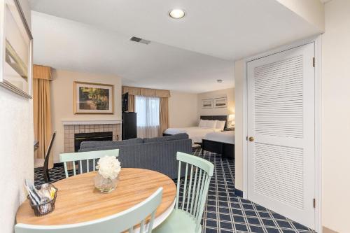 المرافق, ريزدنس آت دانيال ويبستر (Residences at Daniel Webster) in Merrimack المرافق, ريزدنس آت دانيال ويبستر (Residences at Daniel Webster) in Merrimack