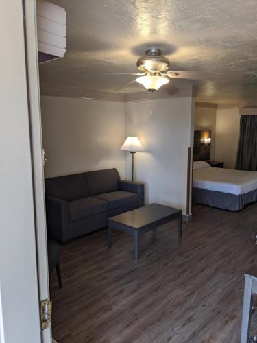 Atrium Inn in Fort Stockton (TX) Atrium Inn in Fort Stockton (TX)