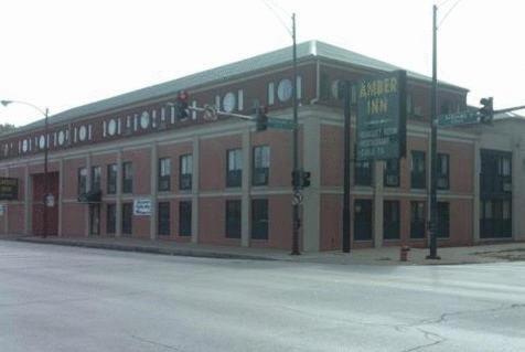 Amber Inn Chicago 
