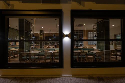 Entrance, Democritus in Komotini Entrance, Democritus in Komotini