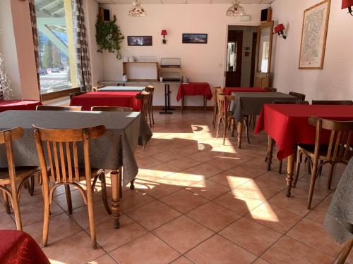 Hotel des Lacs in ليه موتيكس Hotel des Lacs in ليه موتيكس