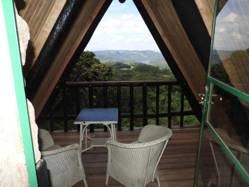 Балкон/терраса, Madrugada in Мутаре Балкон/терраса, Madrugada in Мутаре