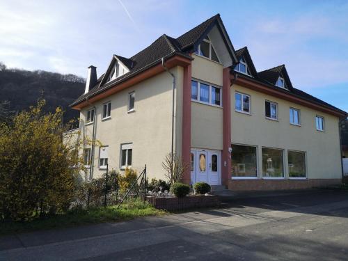 A szálláshely kívülről, Casa Mosella in Enkirch A szálláshely kívülről, Casa Mosella in Enkirch