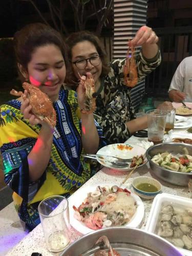 Namcha Private Pool Villa Huahin 4 Bedrooom With Pool Table BBQ & Karaoke in Bor Fai Namcha Private Pool Villa Huahin 4 Bedrooom With Pool Table BBQ & Karaoke in Bor Fai