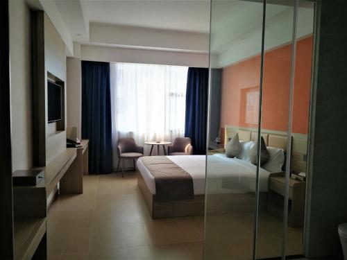 PACI HOTEL SPA in Central PACI HOTEL SPA in Central