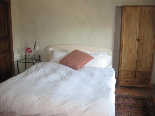 This photo about Auberge Du Vin shared on HyHotel.com