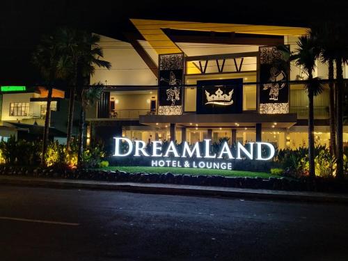 Entrance, Dreamland Hotel And Lounge in Bondowoso Entrance, Dreamland Hotel And Lounge in Bondowoso