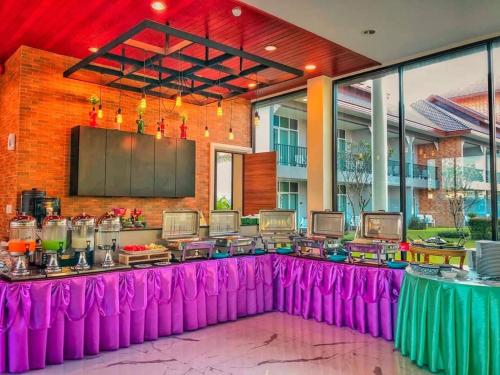 Food and beverages, Southern Airport Hotel in Hat Yai International Airport Food and beverages, Southern Airport Hotel in Hat Yai International Airport