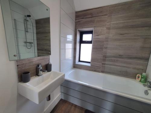 حمام, 2 Bedroom Apartments in Filton by Cliftonvalley Apartments in فيلتون حمام, 2 Bedroom Apartments in Filton by Cliftonvalley Apartments in فيلتون