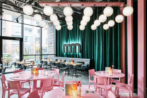 Restaurant, The Social Hub Groningen in Groningen Restaurant, The Social Hub Groningen in Groningen