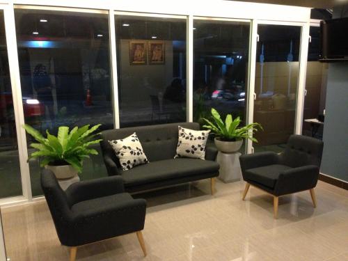ล็อบบี้, โรงแรม ดิ เอม สาทร (The Aim Sathorn Hotel) in สาทร ล็อบบี้, โรงแรม ดิ เอม สาทร (The Aim Sathorn Hotel) in สาทร