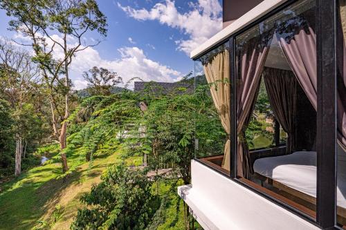 Sementra Hot Spring Nature Resort in Gopeng Sementra Hot Spring Nature Resort in Gopeng