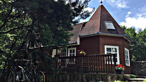 Villa, Fahaz Hejce in Hejce Villa, Fahaz Hejce in Hejce