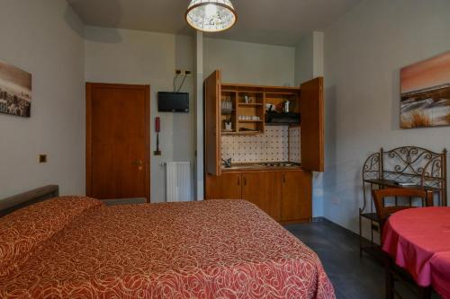 Hotel Residence Paradiso in Moneglia Hotel Residence Paradiso in Moneglia