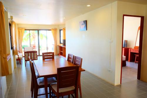 Facilities, New Travel Beach Resort near Chao Lao Beach Facilities, New Travel Beach Resort near Chao Lao Beach