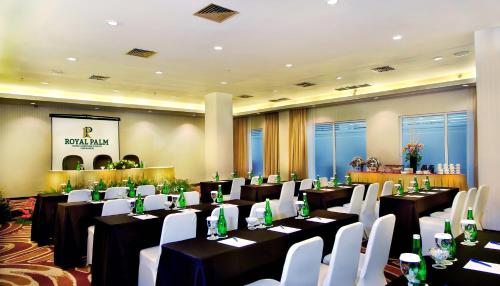 Phòng tiệc, Royal Palm Hotel and Conference Center Cengkareng in Cengkareng Phòng tiệc, Royal Palm Hotel and Conference Center Cengkareng in Cengkareng