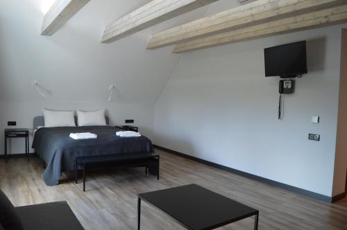 Baltas gandras in 布比艾 Baltas gandras in 布比艾