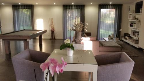 Shared lounge/TV area, Casa Valxisto in Penafiel Shared lounge/TV area, Casa Valxisto in Penafiel