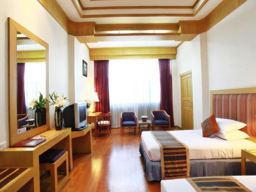 Bathroom, Chiang Mai Phucome Hotel in Chiang Mai Bathroom, Chiang Mai Phucome Hotel in Chiang Mai