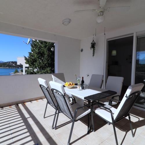 Erkély/terasz, Apartments Mediterranean House in Klek Erkély/terasz, Apartments Mediterranean House in Klek