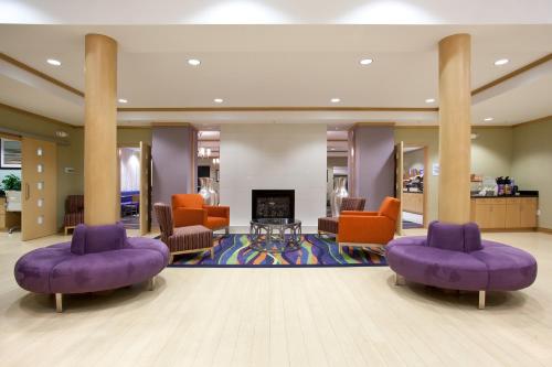 Lobby, Holiday Inn Express Hotel & Suites Rock Springs Green River By IHG in Rock Springs (WY) Lobby, Holiday Inn Express Hotel & Suites Rock Springs Green River By IHG in Rock Springs (WY)