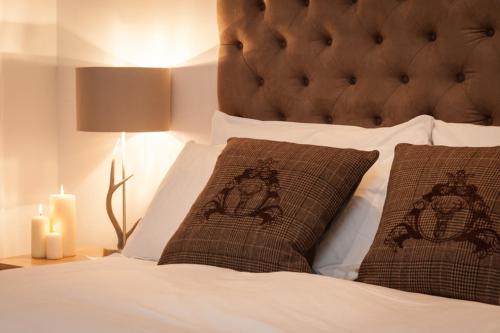 This photo about Glenwood Apartment at The Highland Club shared on HyHotel.com